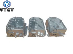 自動車部品箱加工